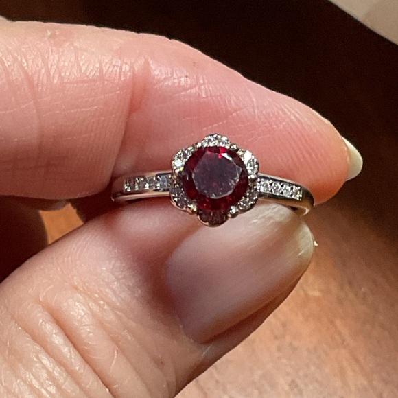 Ruby .925 Silver Ring - Picture 2 of 6